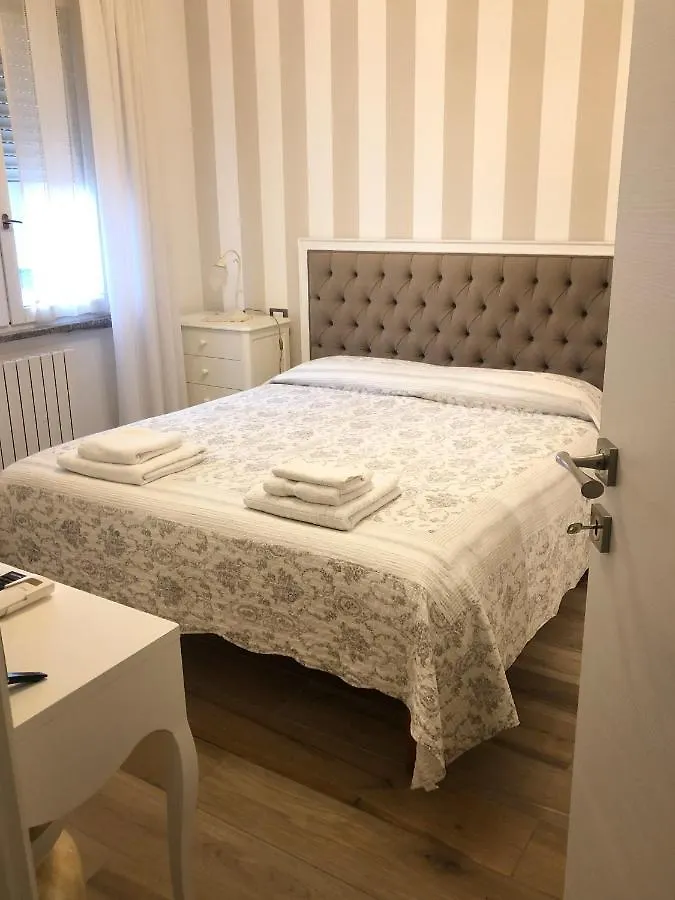 La Rosa Bianca Bed & Breakfast Rozzano